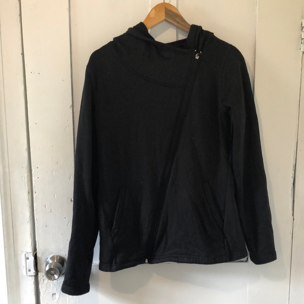 Forever 21 black moto style zip sweater